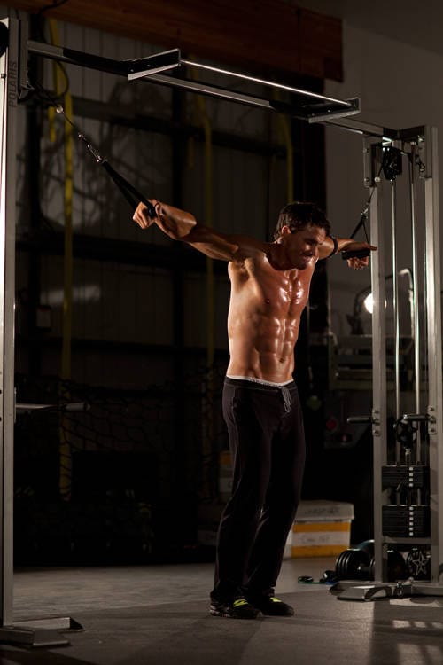 Cable Iron Cross - Step 0