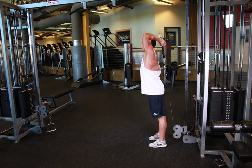 Cable Rope Overhead Triceps Extension - Step 0