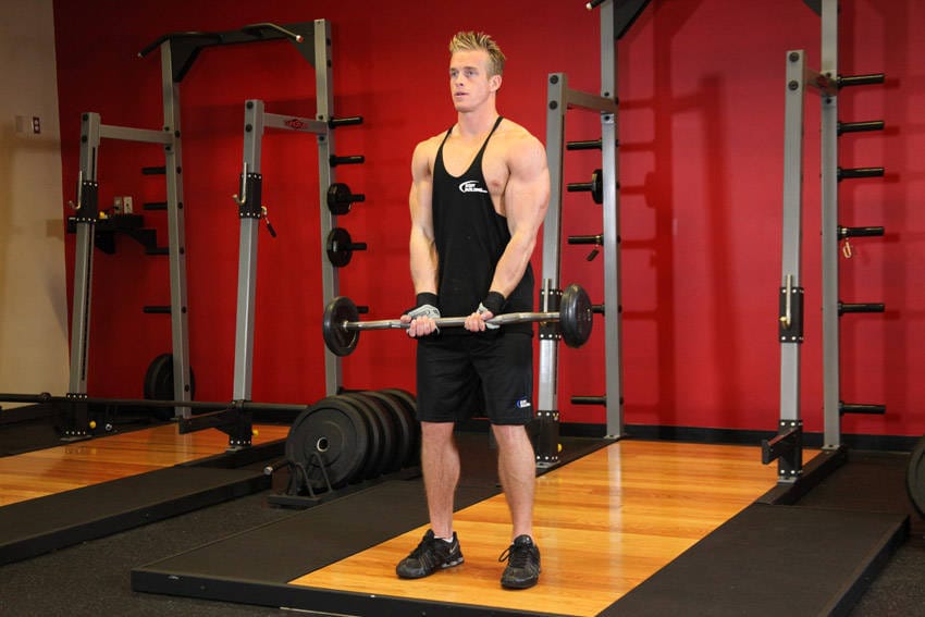 Close-Grip EZ Bar Curl - Step 0