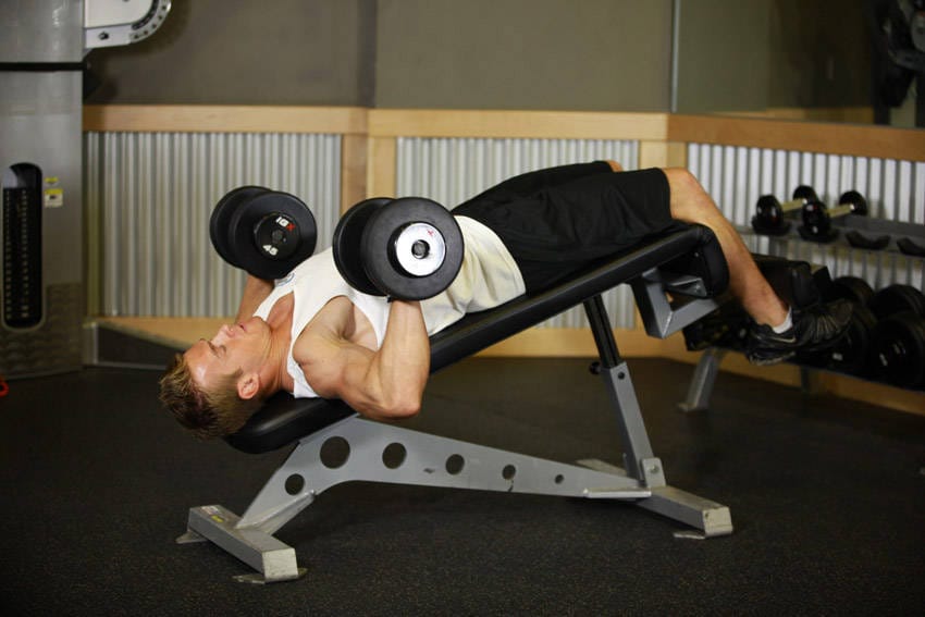 Decline Dumbbell Bench Press - Step 0
