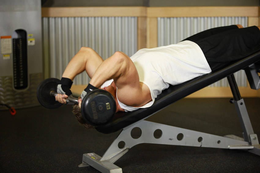 Decline EZ Bar Triceps Extension - Step 1