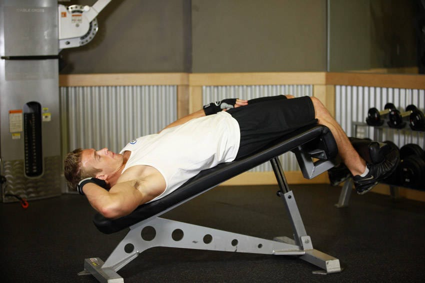 Decline Oblique Crunch - Step 0