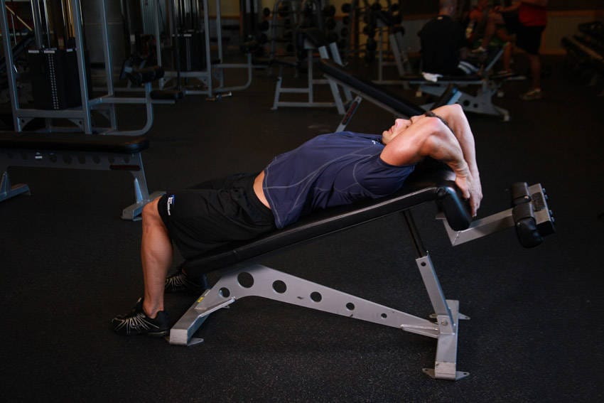 Decline Reverse Crunch - Step 0