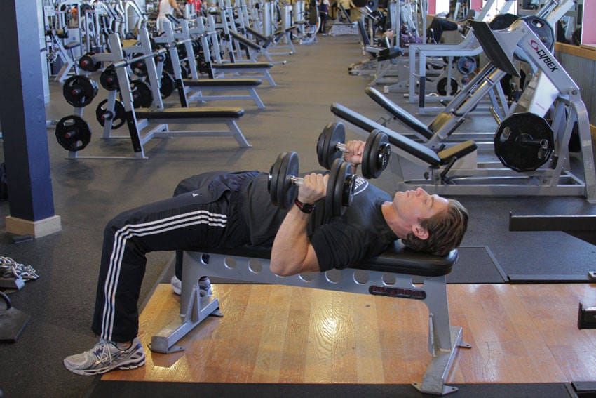 Dumbbell Bench Press with Neutral Grip - Step 1