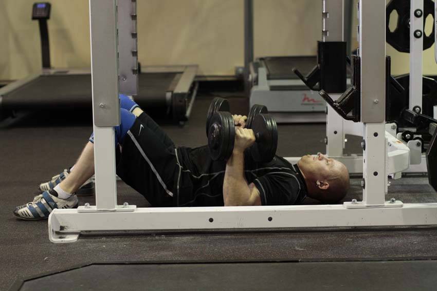 Dumbbell Floor Press - Step 1