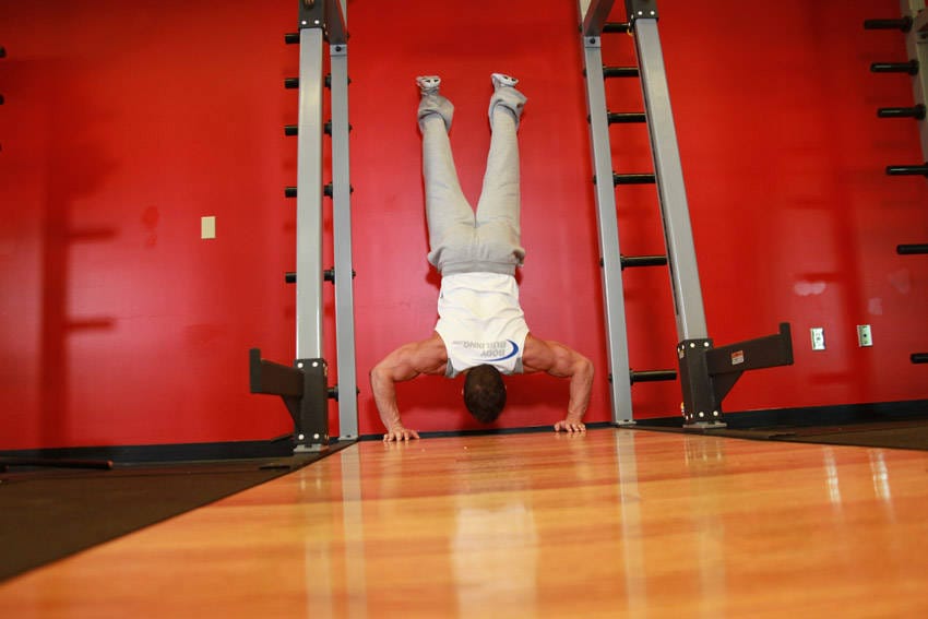 Handstand Push-Ups - Step 1