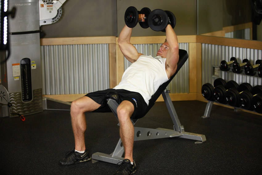 Incline Dumbbell Flyes - Step 0