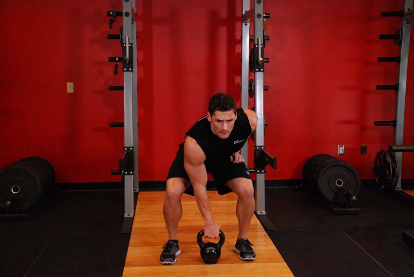 Kettlebell Dead Clean - Step 0