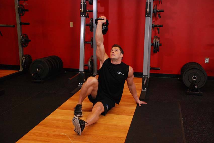 Kettlebell Turkish Get-Up (Lunge style) - Step 1