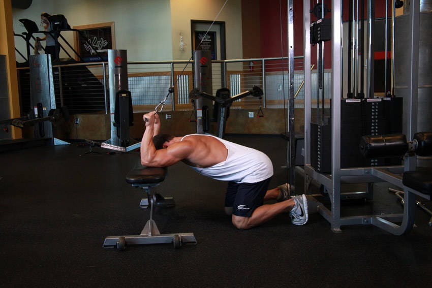Kneeling Cable Triceps Extension - Step 0