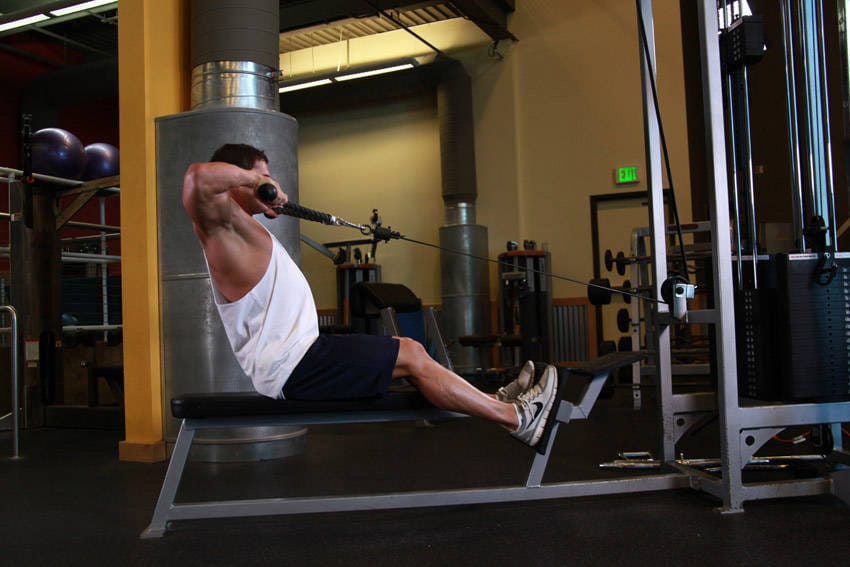 Low Pulley Row To Neck - Step 1