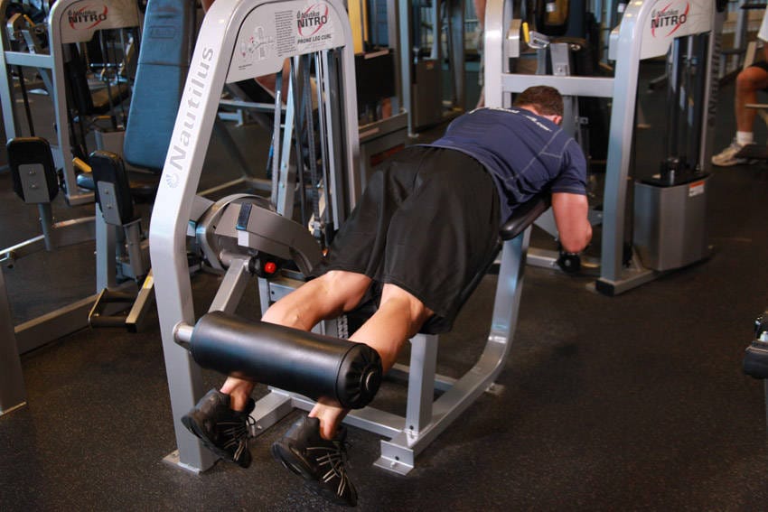 Lying Leg Curls - Step 0