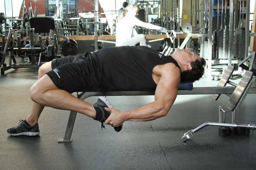 On-Your-Back Quad Stretch - Step 1