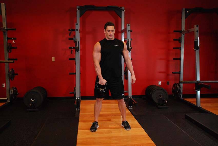 One-Arm Kettlebell Snatch - Step 0