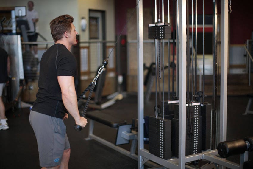 Rope Straight-Arm Pulldown - Step 1
