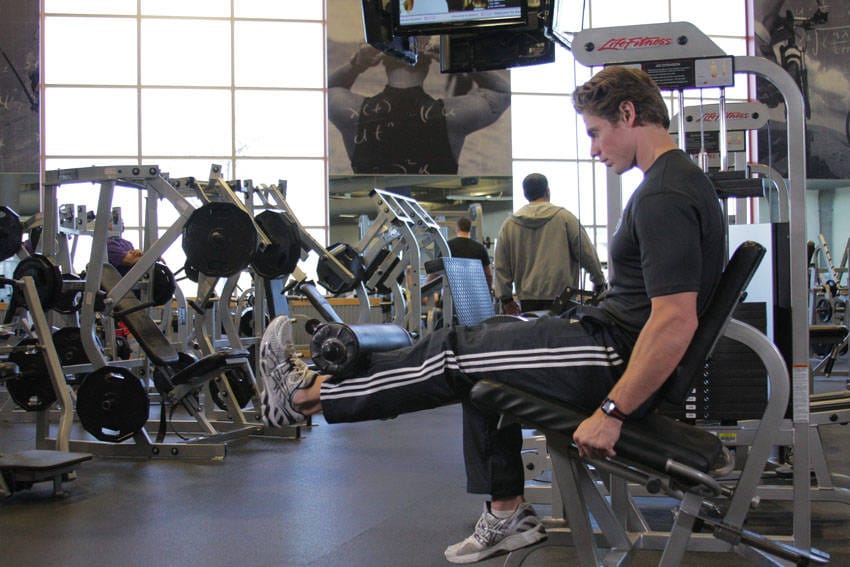 Single-Leg Leg Extension - Step 1