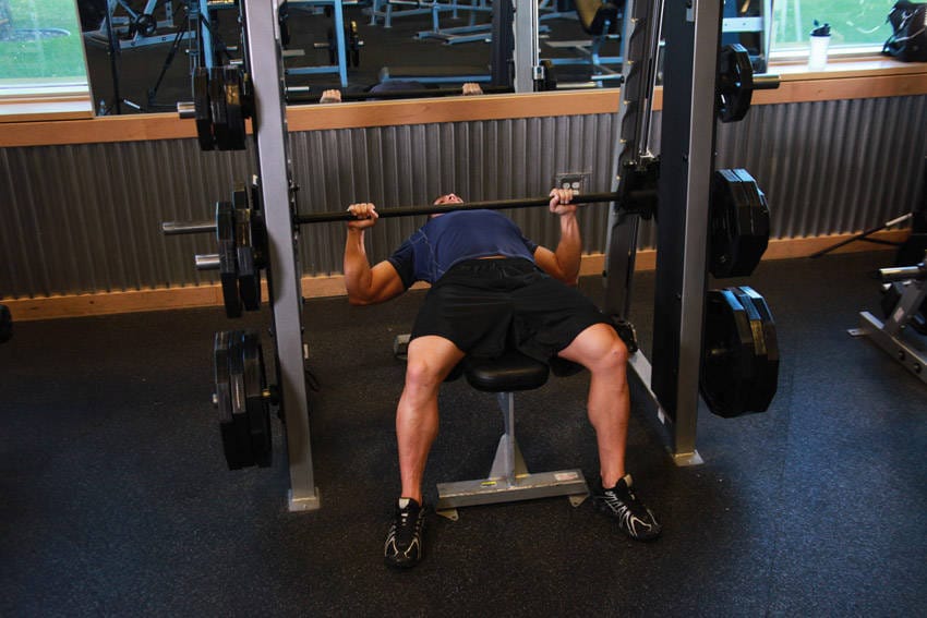 Smith Machine Bench Press - Step 0