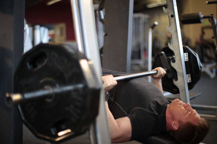 Smith Machine Decline Press - Step 0