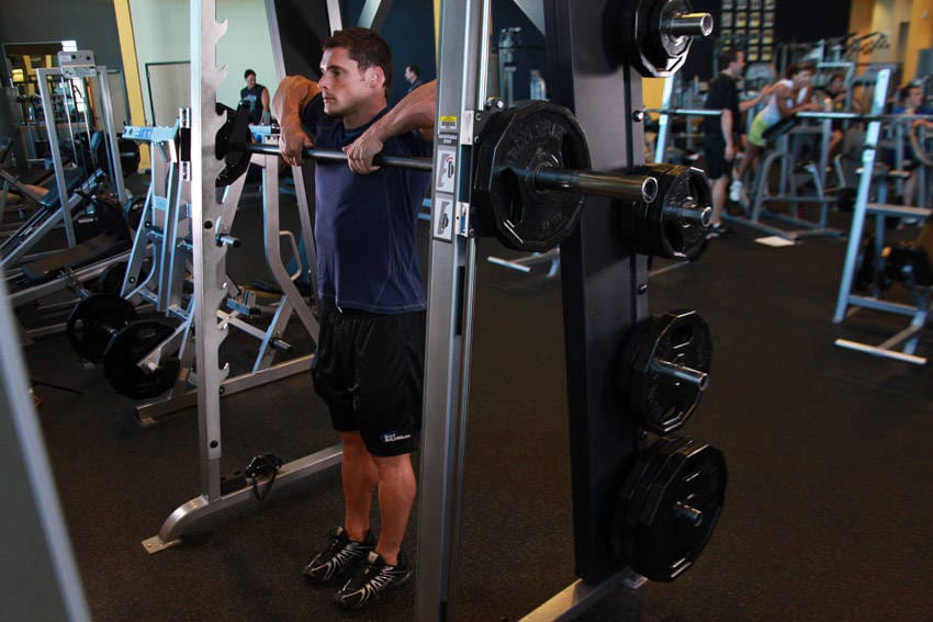 Smith Machine Upright Row - Step 1