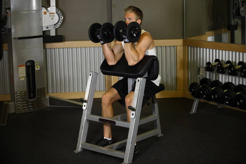 Two-Arm Dumbbell Preacher Curl - Step 1