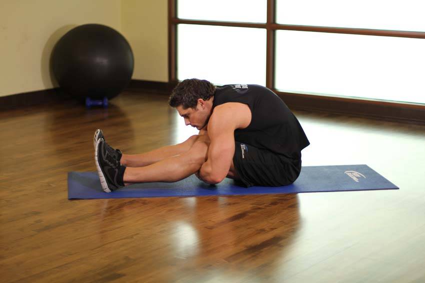 Upper Back-Leg Grab - Step 1