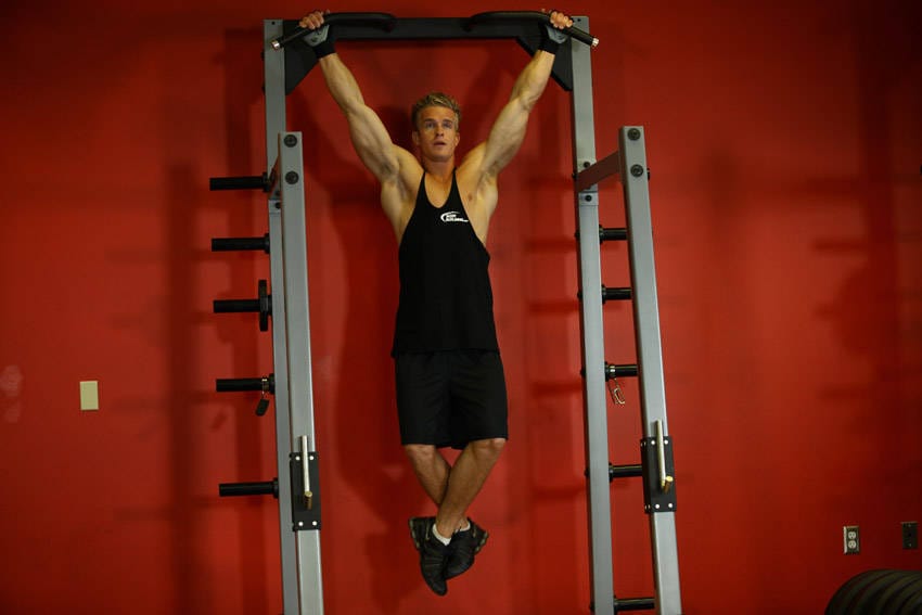 Wide-Grip Rear Pull-Up - Step 0